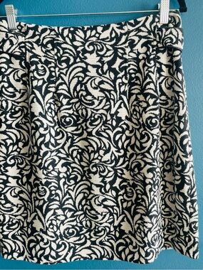 Black and White Floral Jacquard Skirt